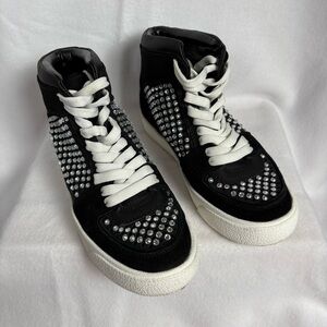 Gianni Bini Evie Perforated Rhinestone High Top Women’s Sneakers Size 7.5 Black